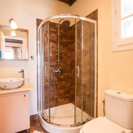 Villa Annie By Kassiopi